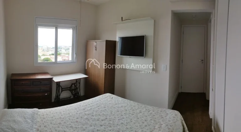 Imagem Lindo apartamento com 3 quartos sendo 1 suíte. A sala ampla, banheiros com box de vidro. Sacada gou...