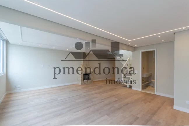 Imagem Cobertura Duplex reformada em Pinheiros, com 170 m² .