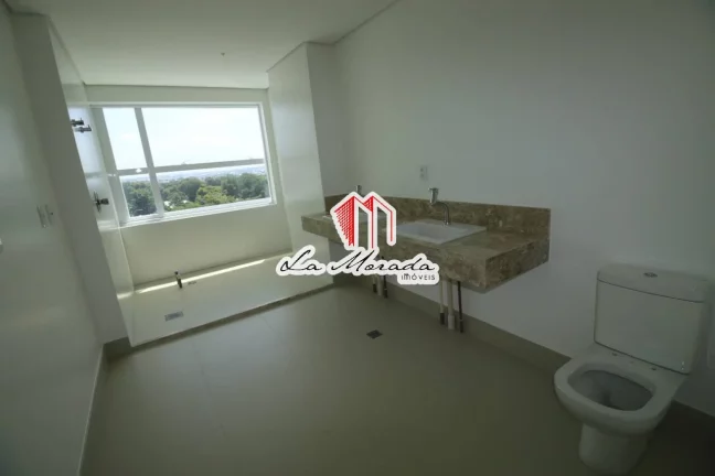 Imagem Terezina 275, 538M², 5 Suítes, 5 vagas cobertas, Adrianópolis