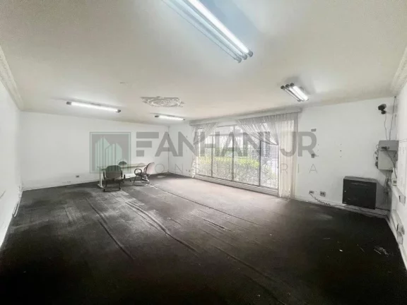 Imagem Casa Comercial de Alto Padrão com 14 Salas e 600m² no Jardim América, São Paulo-SP - Venda ou Locação!