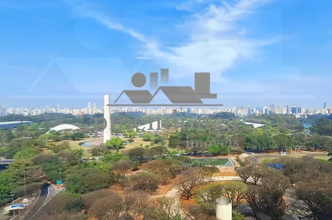 Imagem Apartamento lindíssimo na Rua Curitiba em frente ao parque do Ibirapuera com 332m².