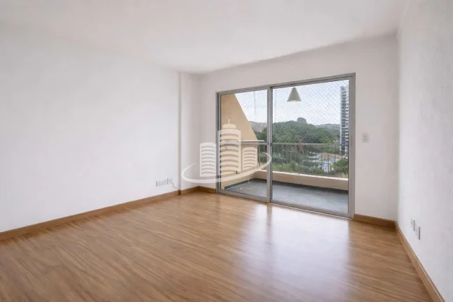 Apartamento Padrão