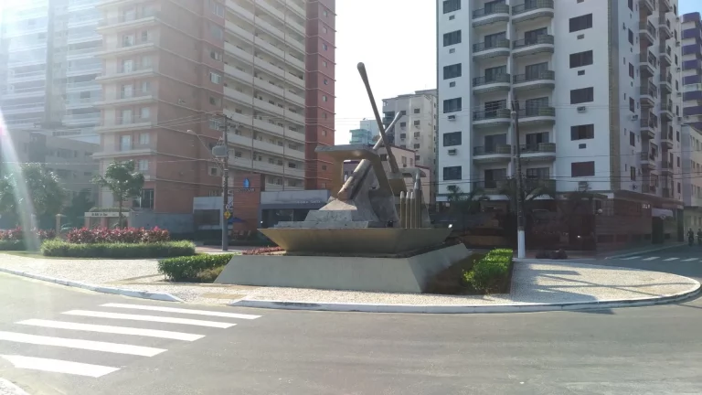 Imagem APARTAMENTO COM 2 DORMITÓRIOS À VENDA, 87 M² POR R$ 550.000,00 - CANTO DO FORTE - PRAIA GRANDE/SP