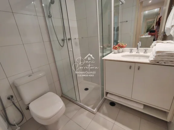 Imagem Imperdível! Lindo apartamento no Ocean Front estuda permuta, 4 suítes na Enseada, Guarujá-SP - 169m², 2 salas, 5 banheiros, 3 vagas.