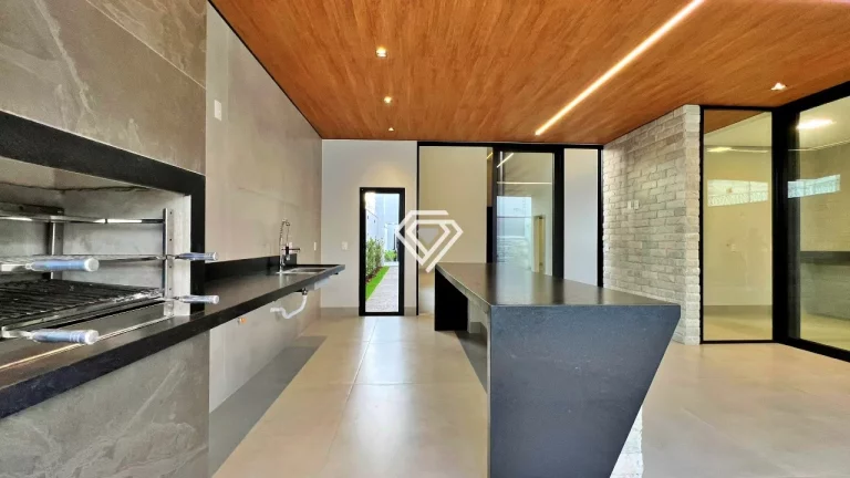 Imagem Casa 3 Suítes + Escritório, 204 m² c/ lazer na 505 Sul