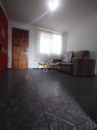 Imagem Apartamento Amplo à venda em Guaianazes com 2 Dormitórios