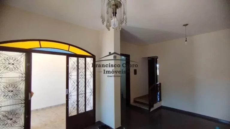 Imagem Casa à venda no bairro Jardim Independência - Guaratinguetá/SP