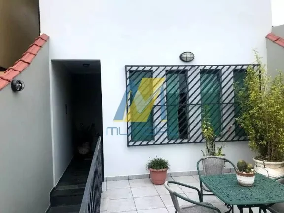 Imagem Casa incrível à venda: 4 dormitórios, 3 vagas e espaço gourmet completo
