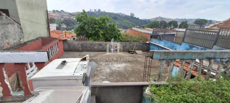 Imagem Terreno 250m², Escritura, Aclive com 2 casas antigas, 3 Vagas, no Início do Jardim Zaíra 2, Mauá-SP