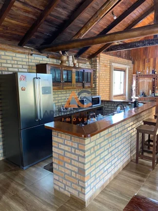 Imagem Chácara à venda em Balneário Piçarras-SC, com 3 dormitórios e 20.000 m² Adriano Carpes Imóveis vende