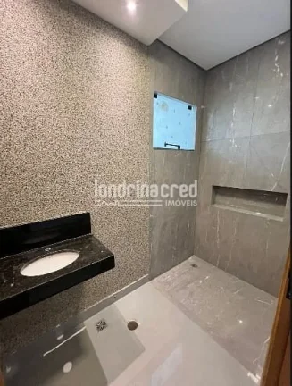 Imagem Ótima casa no Residencial José B. Almeida: 148m² de terreno, 98m² construídos, 3 dormitórios (1 suíte), banheiro social e 2 vagas de garagem