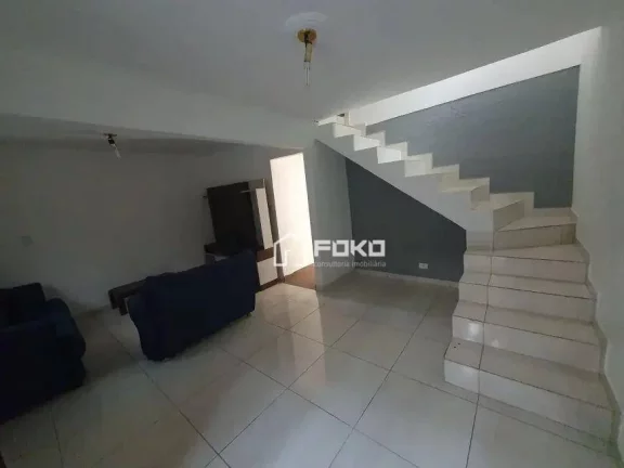 Imagem Sobrado com 3 dormitórios para alugar, 165 m² por R$ 3.900,00/mês - Jardim São Roberto - Guarulhos/SP
