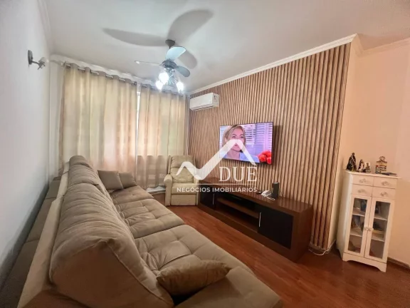 Imagem Ótimo Apartamento 2 dormitórios mais dependência na quadra da praia Aparecida em Santos
