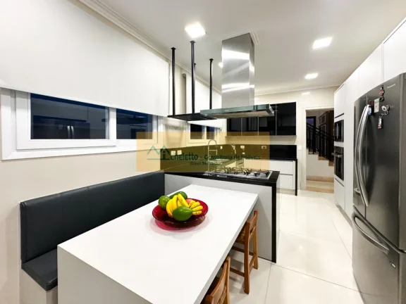 Imagem CASA RESIDENCIAL em BARUERI - SP, TAMBORÉ
