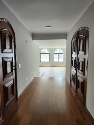 Imagem Apartamento reformado sendo 334 m² 4 dormitórios, 2 suítes , 3 vagas - Boqueirão