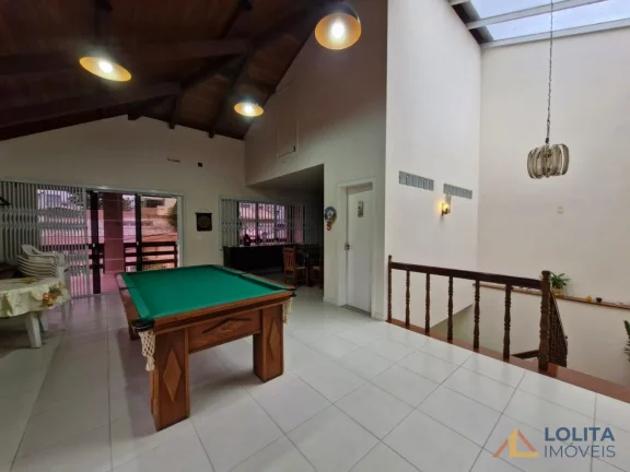 Imagem Casa à Venda com 2 suítes no bairro Trindade, Florianópolis/SC