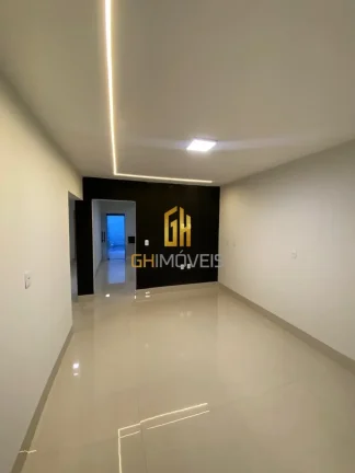 Imagem A casa possui 

- 3 quartos sendo 1 suíte
- ?Área gourmet com ilha e churrasqueira a carvão
- ?La...