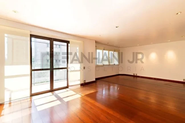 Imagem Apartamento de Luxo na Jardim Europa, São Paulo-SP: 3 quartos, 3 suítes, 3 salas, 5 banheiros, 3 vagas - 225m². Aproveite!