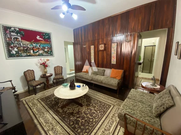 Imagem Casa com 8 quartos e 11 banheiros em Santos