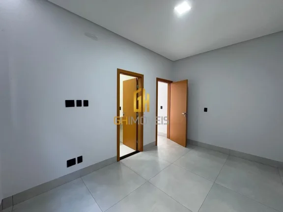 Imagem Casa com 3 quartos no Jardim Mont Serrat em terreno com 371,4m² com 172m² de área construída pos...