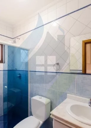 Imagem Sobrado de 4 suítes, 6 banheiro e 4 vagas, com 240m², em Jardim do Mar, São Bernardo do Campo