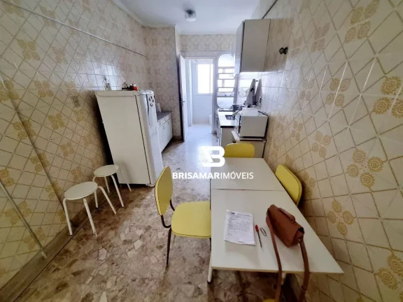 Imagem PITANGUEIRAS- LOCAL NOBRE , AMPLO APARTAMENTO , SACADA , GARAGEM NO PRÉDIO.