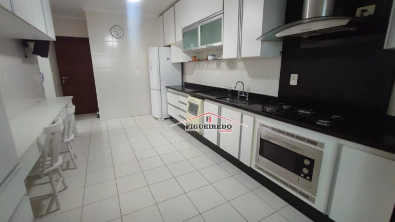 Imagem Apartamento à venda, 110 m² por R$ 745.000,00 - Tupi - Praia Grande/SP