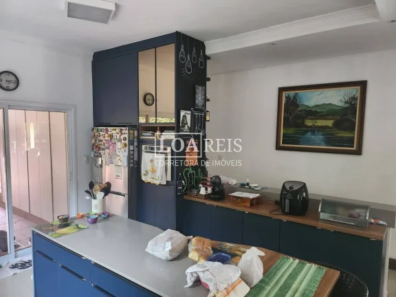 Imagem Vale dos Lagos | 3 Dormitórios (Suíte/Americanos) | 4 Vagas | 1.400 m²