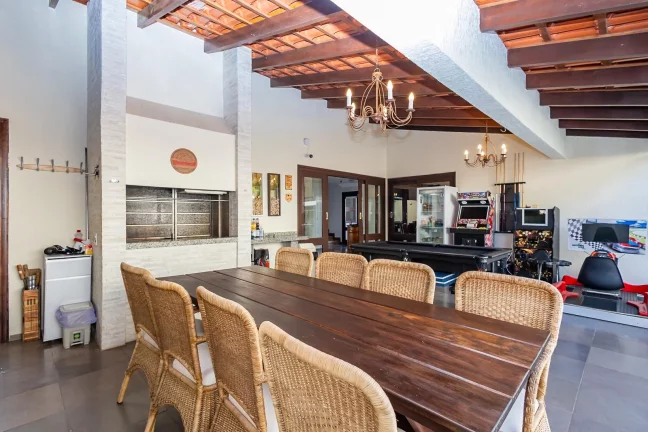 Imagem Casa no Ahú Maravilhosa! Baixou o Preço de R$2900.00,00 por R$2.500.000,00