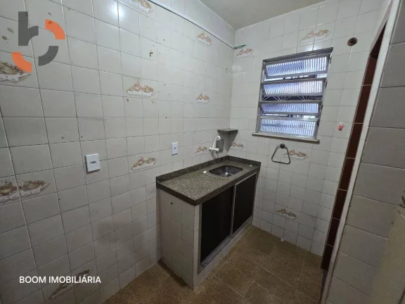 Imagem Apartamento Térreo no Centro de NI: Silêncio e Conveniência a um Passo de Tudo