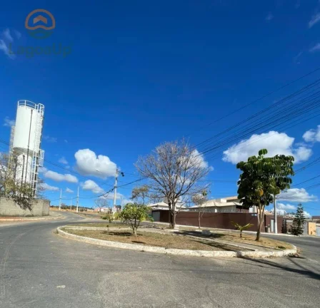 Imagem Casa com 3 dormitórios à venda, 83 m² por R$ 500.000,00 - Jardim Imperial - Lagoa Santa/MG