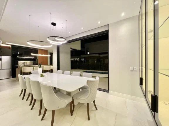 Imagem Casa em Condominio 4 Dormitórios - Bairro xangri-la