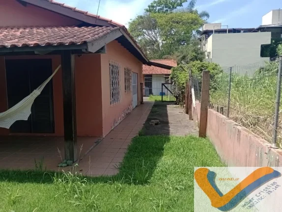 Imagem Praia de Canasvieiras, casa com escritura pública