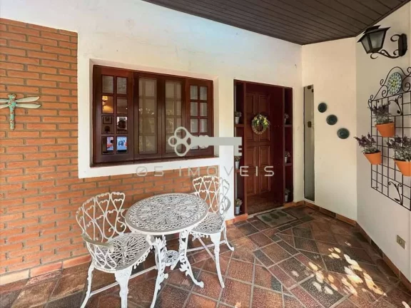 Imagem Casa térrea no Condomínio Colinas de Ibiuna PORTEIRA FECHADA !