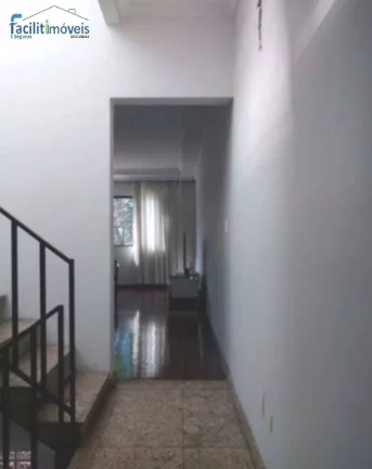 Imagem SOBRADO 3 DORMITÓRIOS COM 1 SUÍTE - VILA GILDA - SANTO ANDRÉ