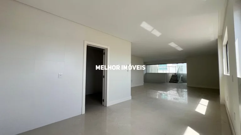 Imagem Apartamento Duplex à Venda com 04 dormitórios - Balneário Camboriú - SC