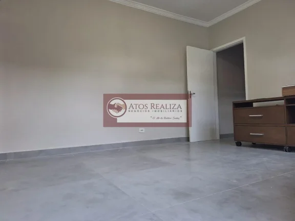 Imagem Alugo Casa na Cidade Dutra. Casa Compacta com Entrada Compartilhada na Cidade Dutra, 1 Dormitório, Sala, Cozinha, Banheiro e Área de Serviço. Ambiente bem Familiar, em ótima Localização, próximo a Estação Primavera da CPTM e Passa Rápido do Rio Bonito. R$