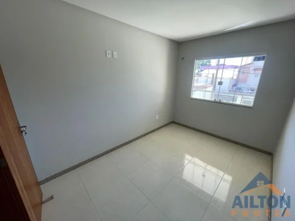 Imagem Casa Duplex com 3 Quartos à Venda em Itapebussu - Guarapari/ES