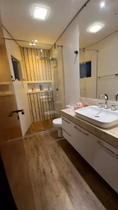 Imagem Sobrado 175 m² 3 domitorios 4 Vagas Estuda Permuta menor Valor no Litoral