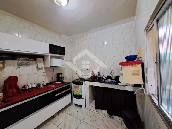 Imagem Casa Triplex de Vila em Bento Ribeiro