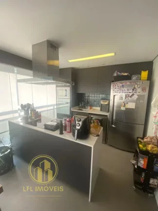 Imagem Espaçoso Apartamento de 3 Quartos em Pinheiros