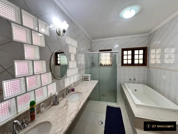 Imagem Chácara à venda em Condomínio - Piracaia/SP Fácil Acesso, por R$1.080.000!