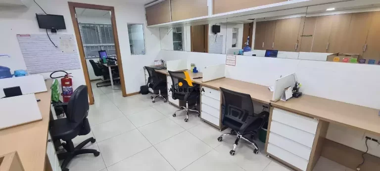 Imagem Barra da Tijuca - O 2 Corporete ... Offices - Vendo conjunto de loja triplex - totalmente refomada!