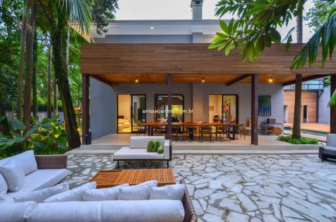 Casa Padrão à venda Jardim Europa São Paulo