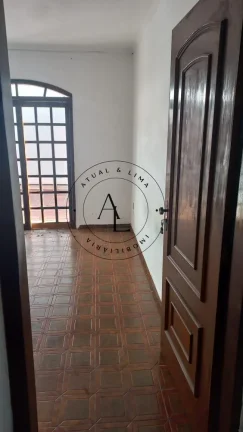 Imagem Casa Térrea para venda com 300 metros quadrados com 3 quartos em Taboão - São Bernardo do Campo - SP