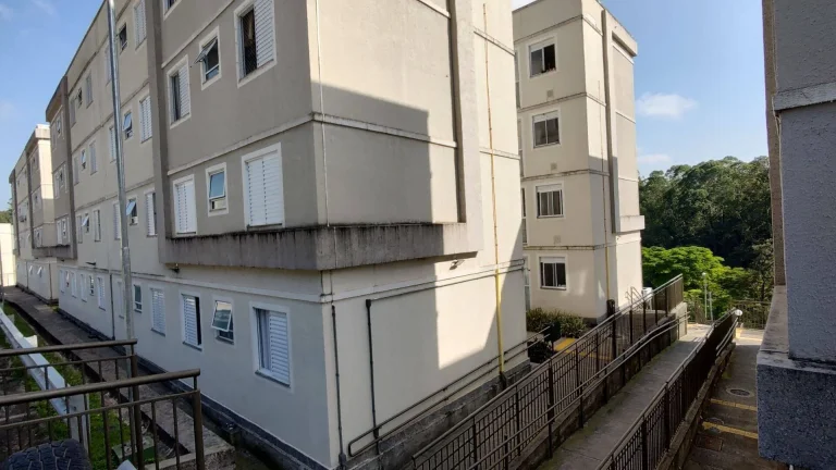 Imagem Apartamento com 2 dormitórios à venda, 39 m² por R$ 212.000,00 - Centro (Cotia) - Cotia/SP