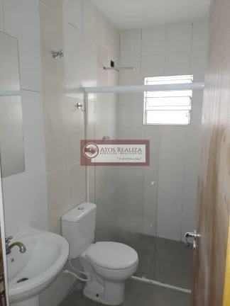 Imagem Oportunidade de locação no Guarapiranga. Alugo imóvel compacto de 1 dormitório, sala, cozinha, banheiro e Área de serviço, R$ 1.000