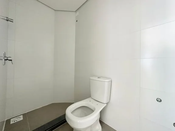 Imagem Casa 4 Dormitórios - Bairro Navegantes