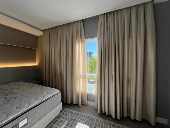 Imagem Casa alto padrão em condomínio com 4 suítes sendo 2 demi e 1 master em Camboriú
