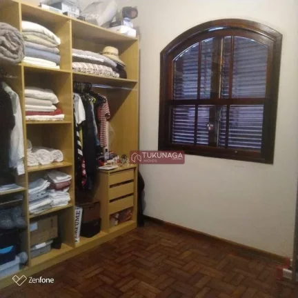 Imagem Sobrado com 4 dormitórios à venda, 142 m² por R$ 635.000,00 - Cidade Brasil - Guarulhos/SP